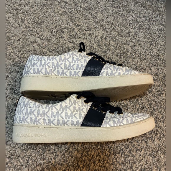 Michael Kors White and Navy Athletic Shoes - Picture 4 of 10